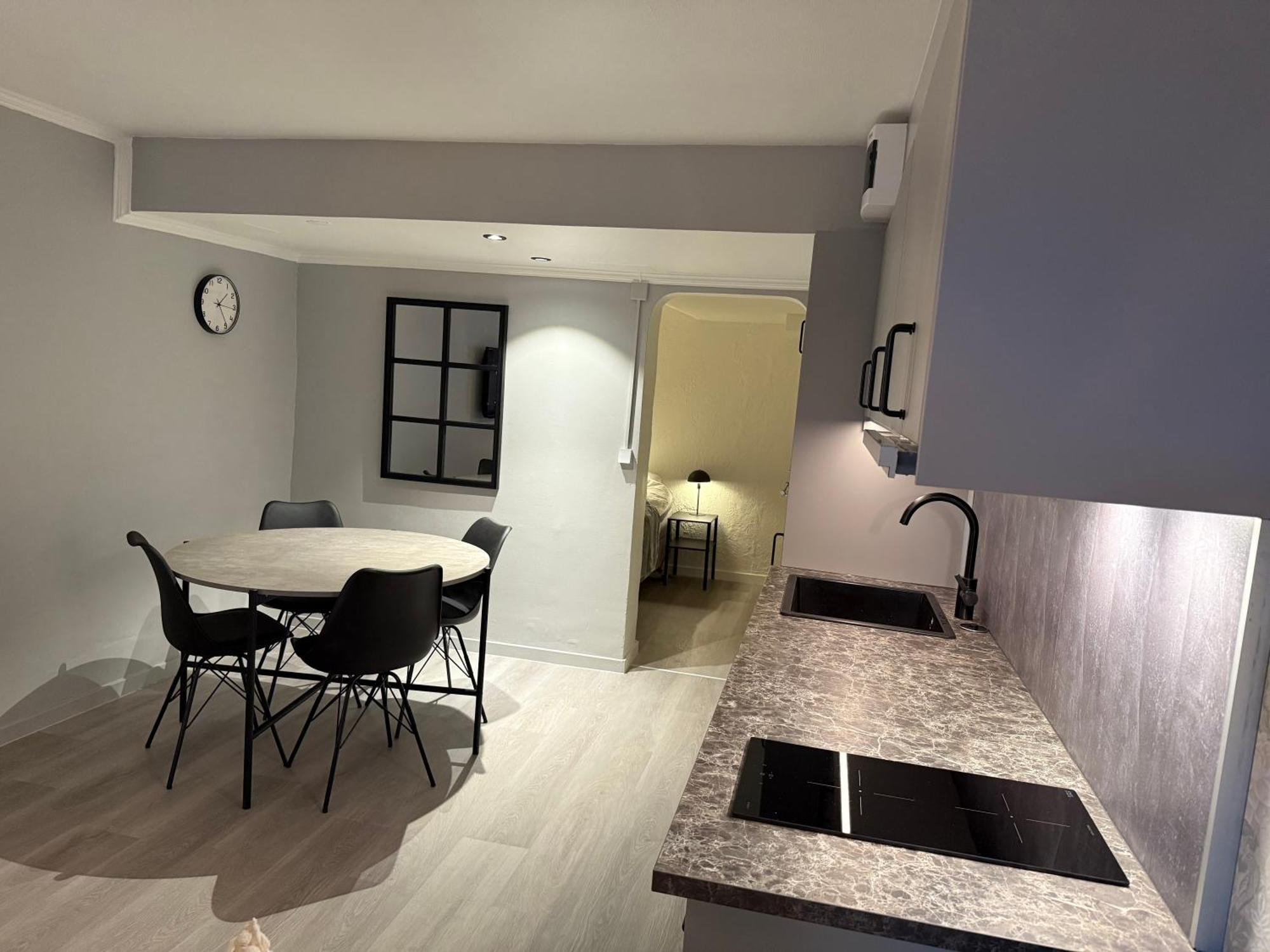 Modern Familjelaegenhet Sundsvall Exterior foto